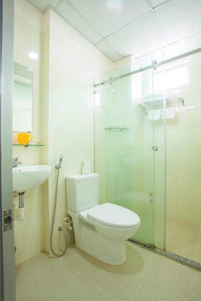 Oressund Hotel Nha Trang Bagian luar foto