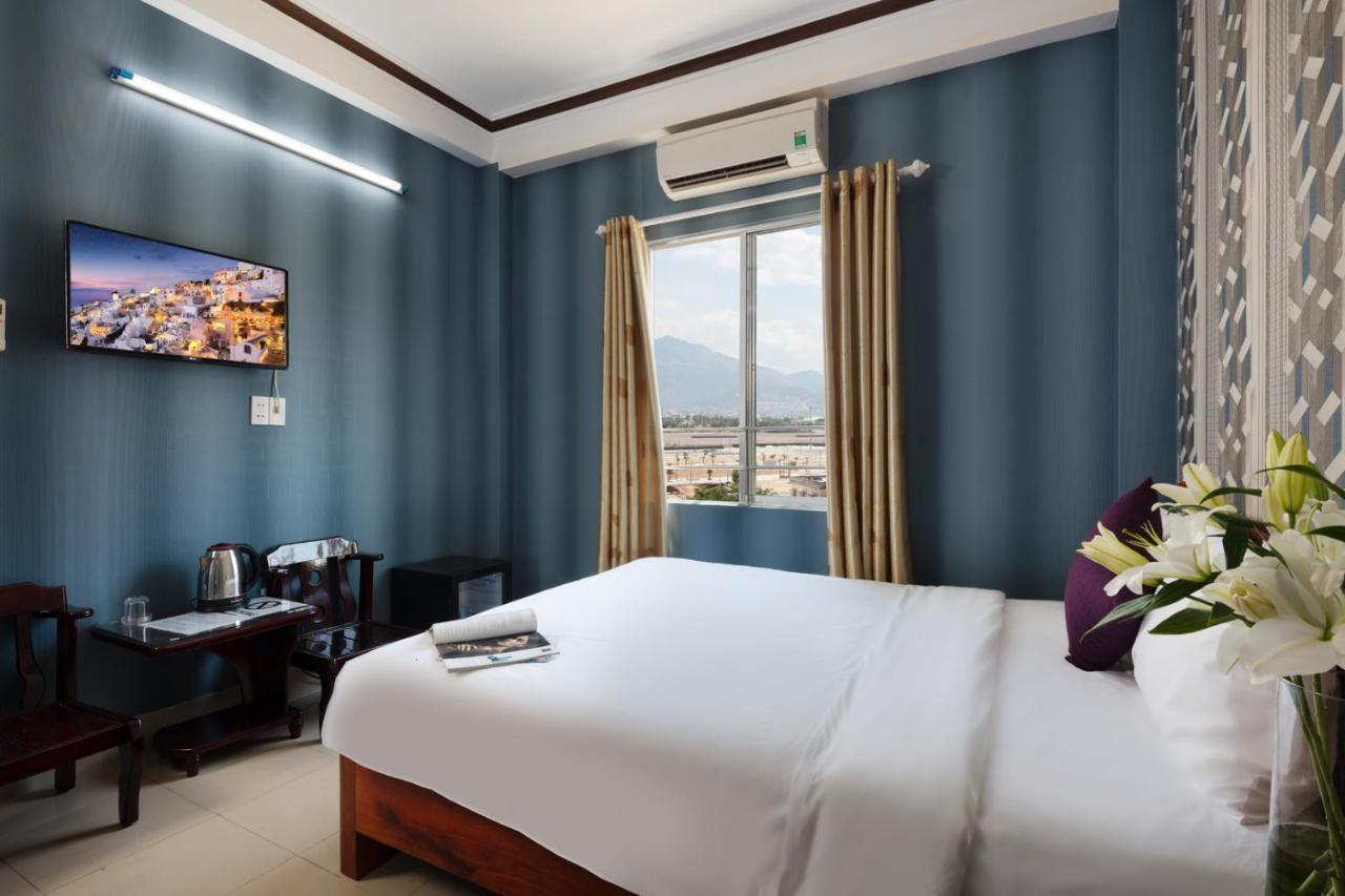 Oressund Hotel Nha Trang Bagian luar foto