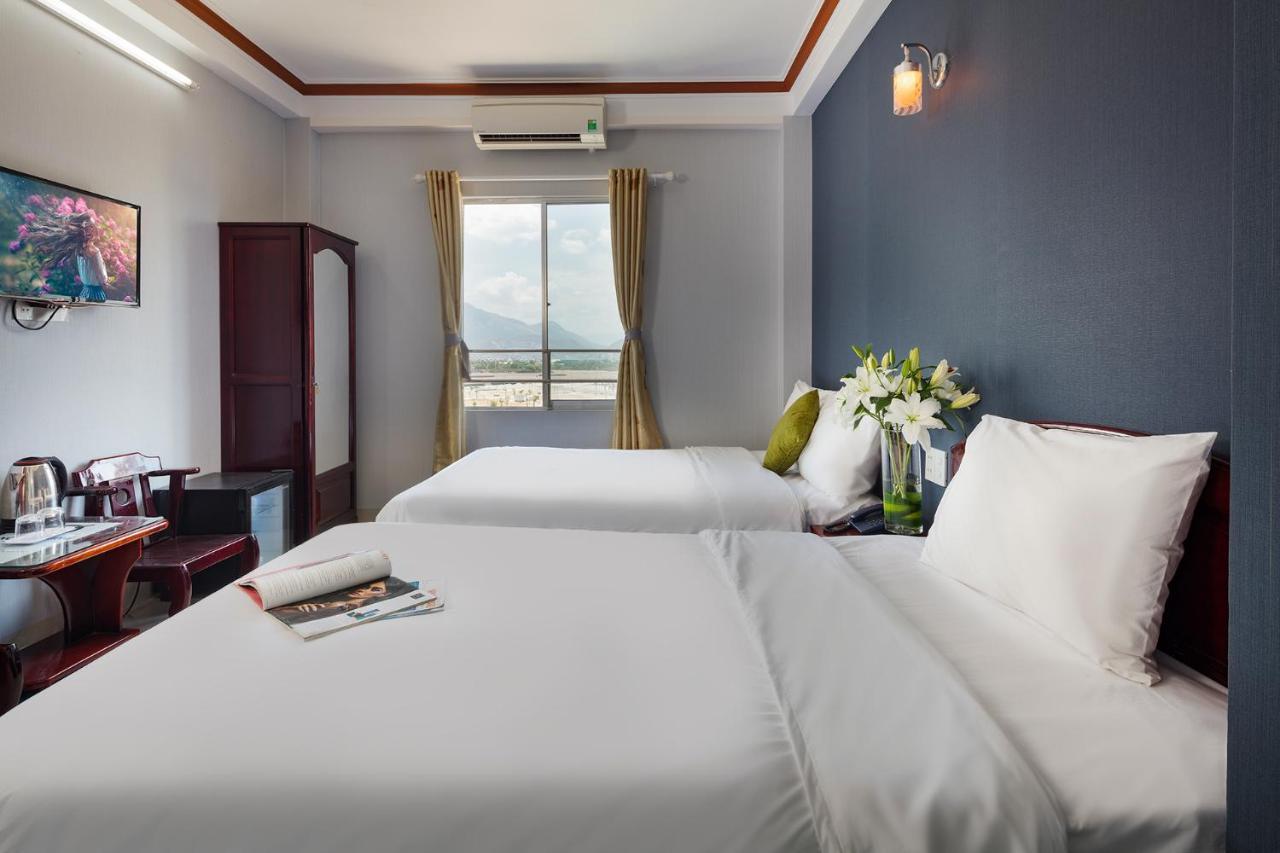 Oressund Hotel Nha Trang Bagian luar foto